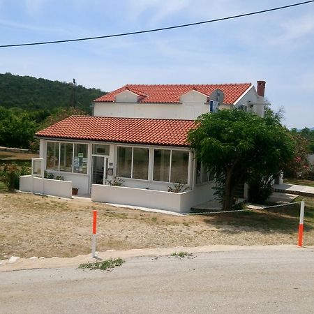 Guesthouse Budima Banići Extérieur photo