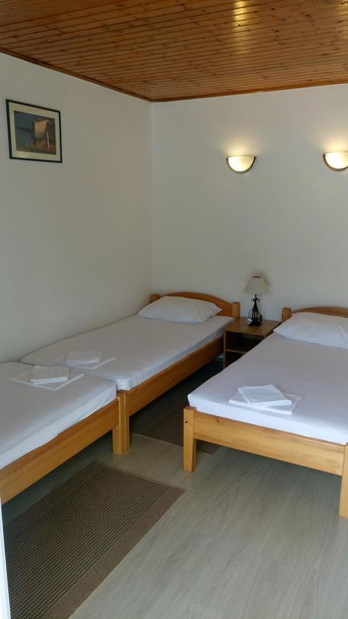 Guesthouse Budima Banići Extérieur photo